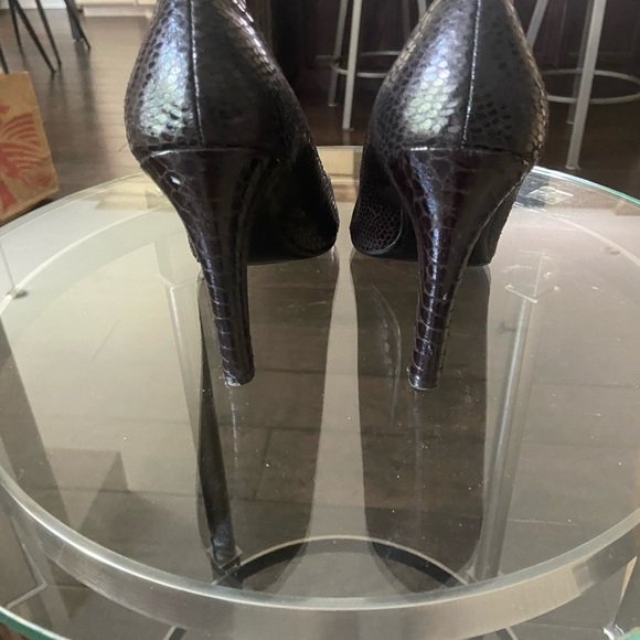 Sam Edelman snake skin design black pump size 8 - Picture 3 of 7